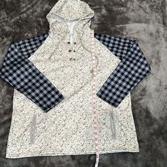 104. Boutique Unisex Black & Grey Buffalo Print hoodie Size 2X NWT - Picture 5 of 9